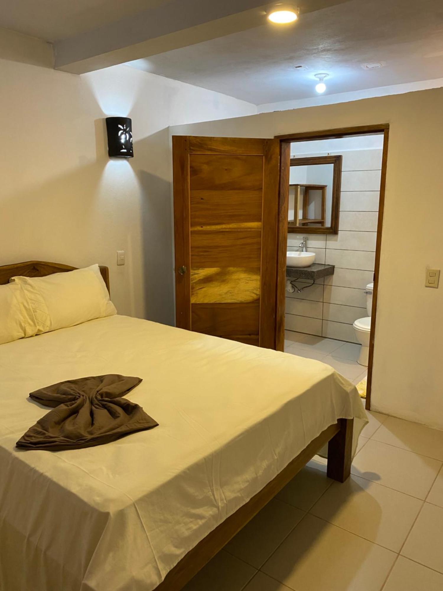 Hotel Restaurante Los Cocos Santa Cruz Eksteriør bilde